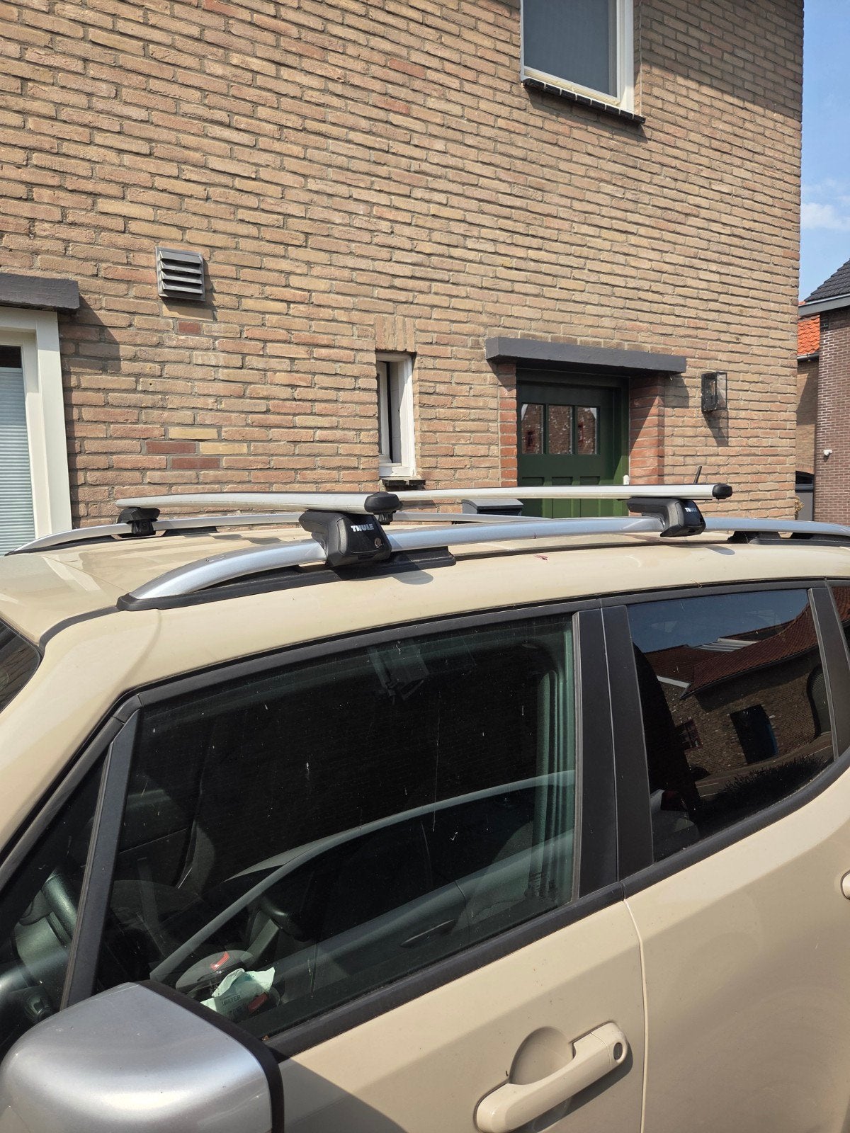 Thule SmartRack XT AluminiumBar 135 cm dakdragers, Auto diversen, Dakdragers, Zo goed als nieuw, Ophalen