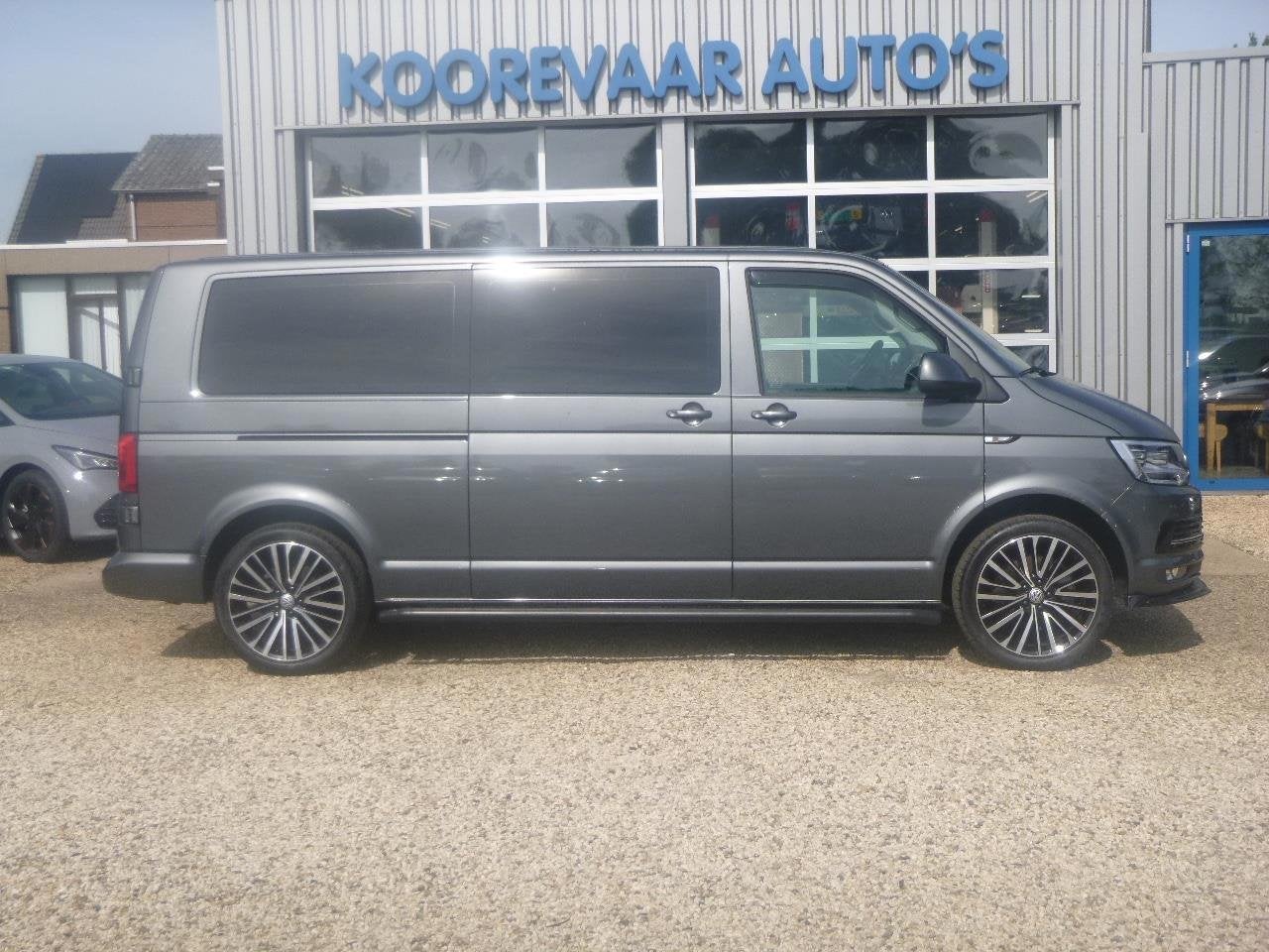 Volkswagen Transporter T6 2.0 TDI L2H1 4x4 4Motion Highline, Automaat, Gebruikt, Euro 6, 4 cilinders