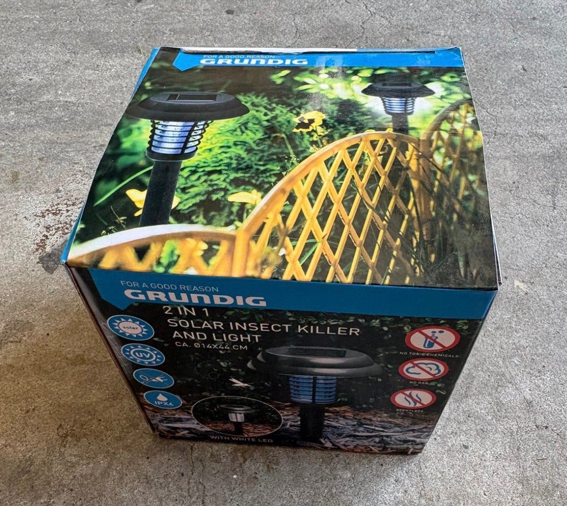 Grundig 2-in-1 solarlamp en insectenverdelger, Ophalen, Nieuw, Netvoeding, Minder dan 50 watt
