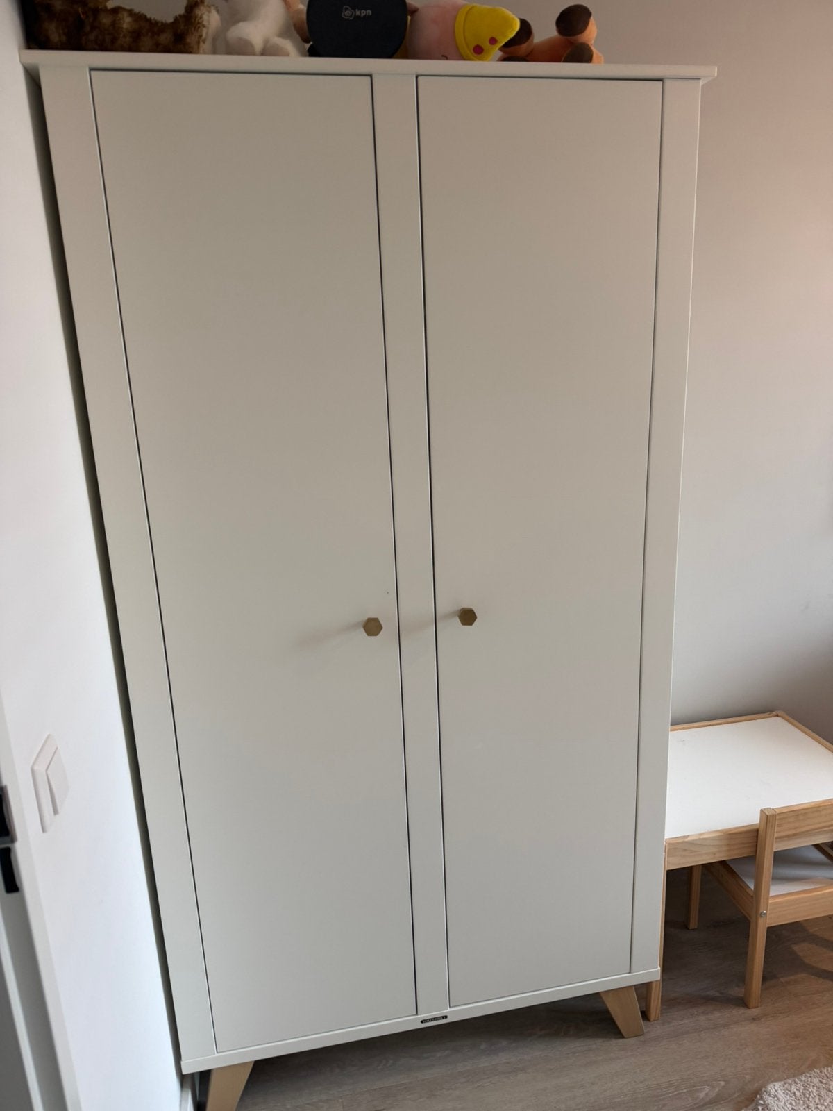 Zeer nette Kidsmill Kledingkast en Ledikant, Kinderen en Baby's, 50 tot 70 cm, 105 cm of meer, Ophalen of Verzenden, 100 cm of meer