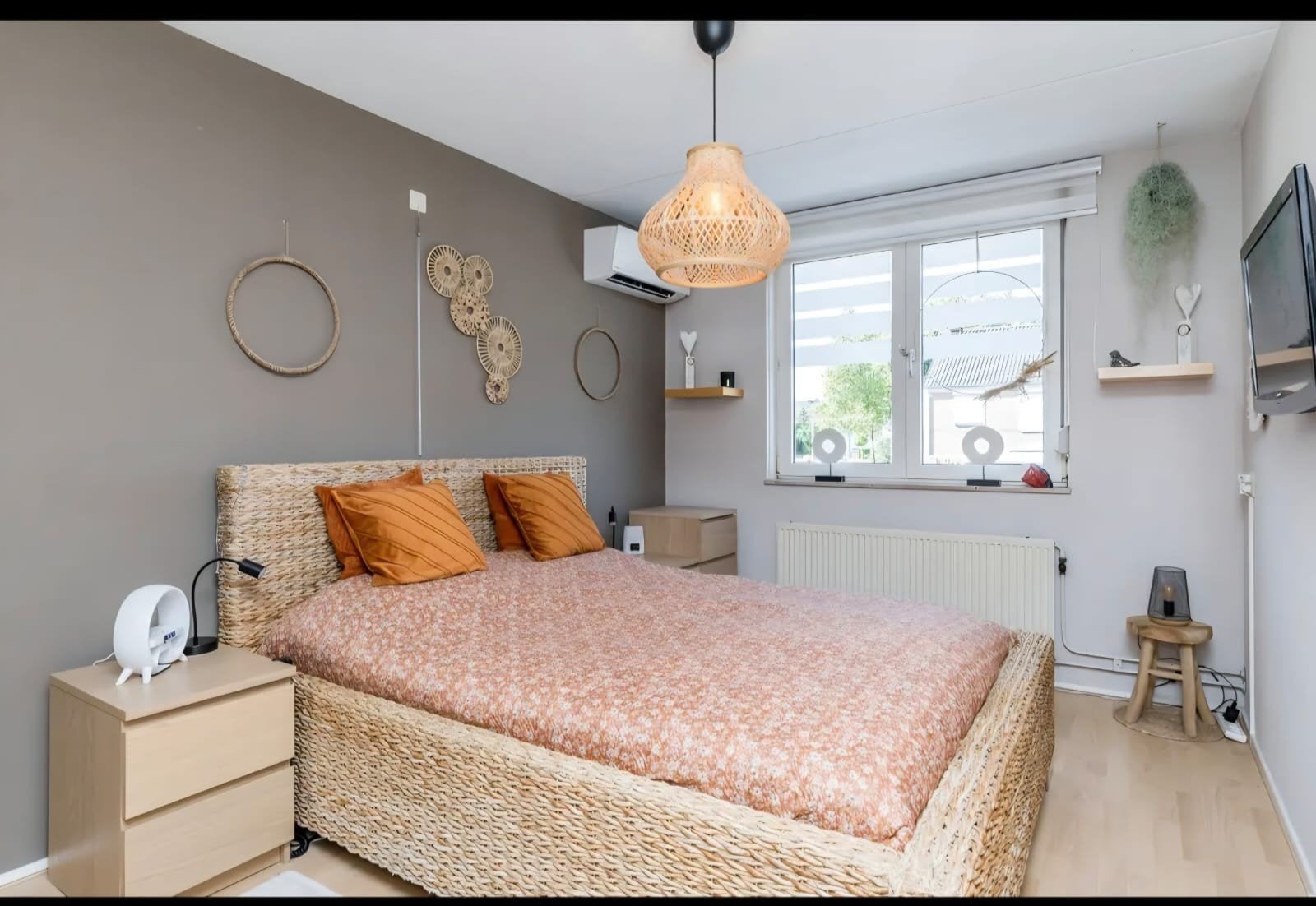Rotan tweepersoonsbed (zonder nachtkastjes), Huis en Inrichting, Ophalen, Overige materialen, Gebruikt, Bruin