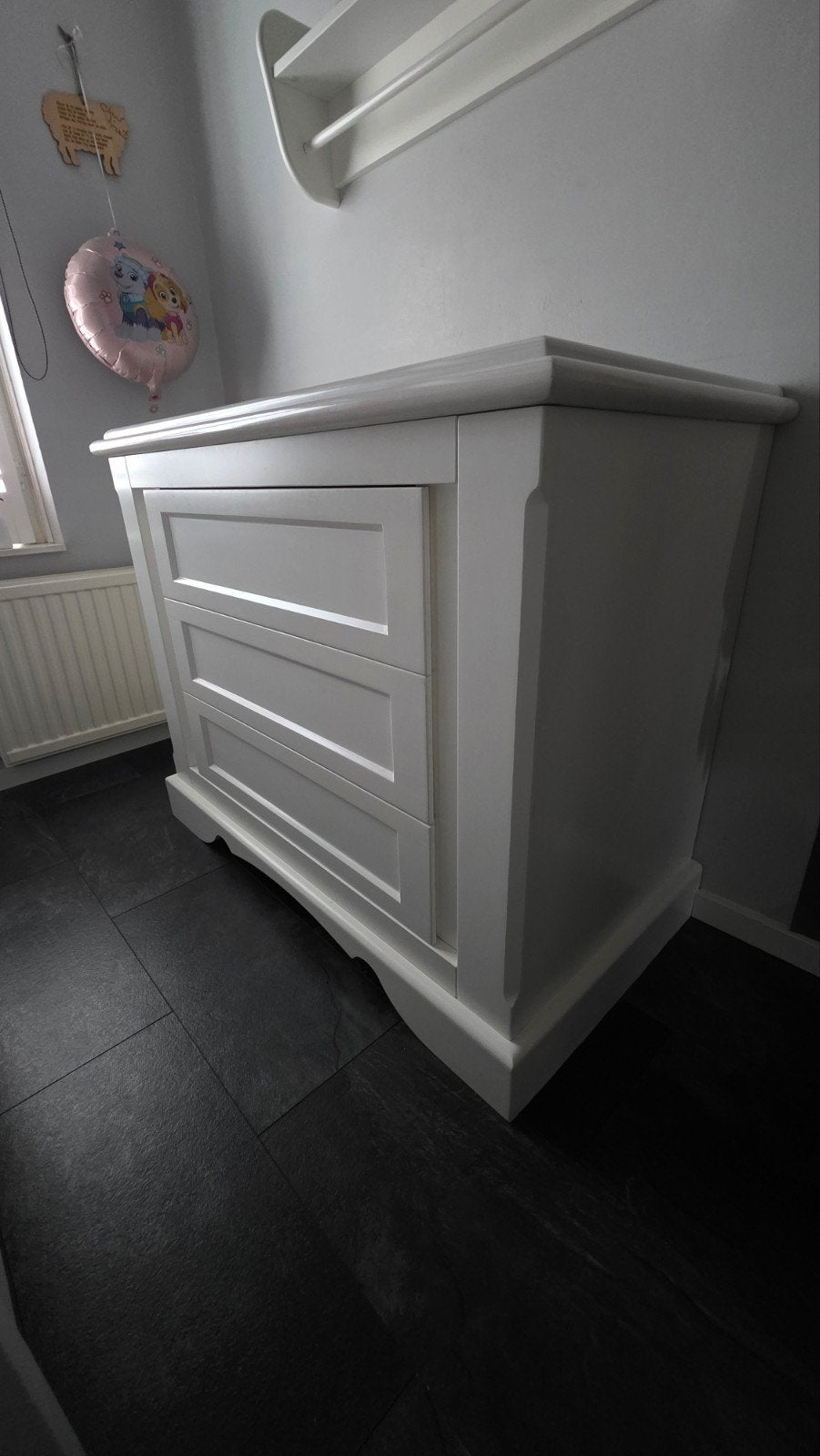 Witte commode met 3 laden - gebruikt maar stevig, Ophalen, Gebruikt, Klassiek, 50 tot 100 cm