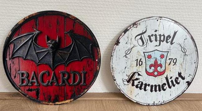 Prachtige vintage borden Bacardi & Tripel Karmeliet (20x20), Ophalen of Verzenden, Zo goed als nieuw, Reclamebord