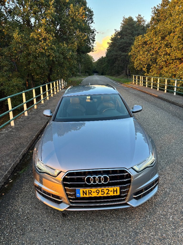Audi A6 1.8 Tfsi Ultra 190pk S Tronic 2017 Grijs S-Line, 1610 kg, Zwart, Leder en Stof, Origineel Nederlands