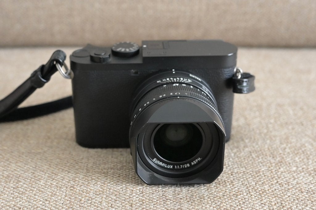 Leica Q2 Monochrom with extra accessories (Boxed), Ophalen, Gebruikt, 47 megapixels, Leica