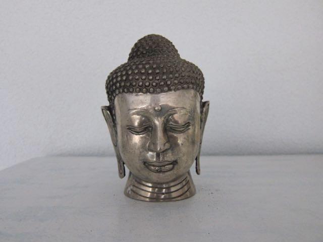 Klein buddha hoofd brons verzilverd boeddha, Verburgt Vintage, Nieuw, Ophalen of Verzenden, https://verburgtvintage.nl/#contact
