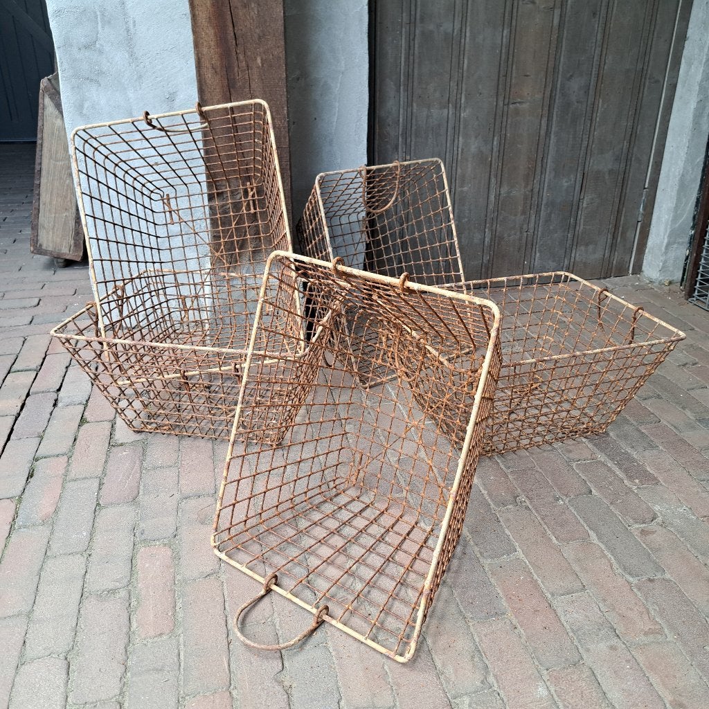 1x Oude brocante Franse oestermand ijzeren mand *Etage3*, Gebruikt, ., Ophalen of Verzenden, .