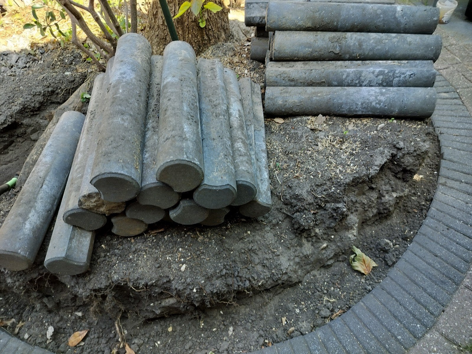ronde paaltjes voor een verhoogde border of langs tuinpad, Ophalen, Gebruikt, 50 cm of meer, Beton