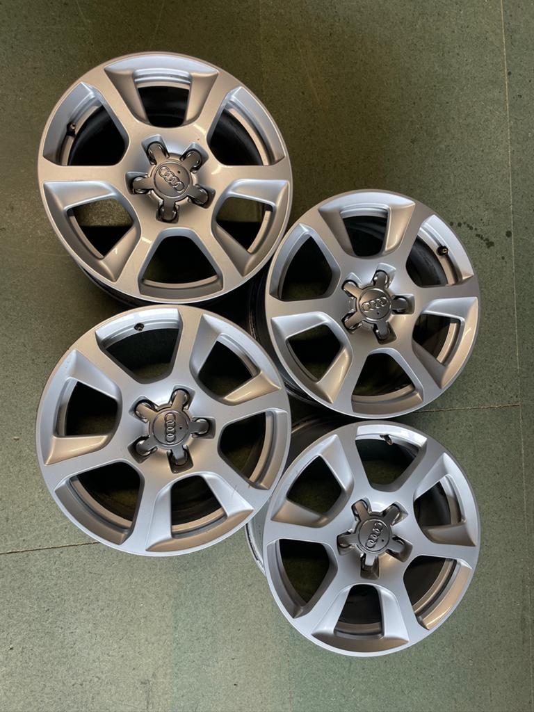 Set van 4 originele Audi 16” velgen - 8K0 601 025F, Auto-onderdelen, Banden en Velgen, Ophalen, Velg(en), 16 inch, Personenwagen