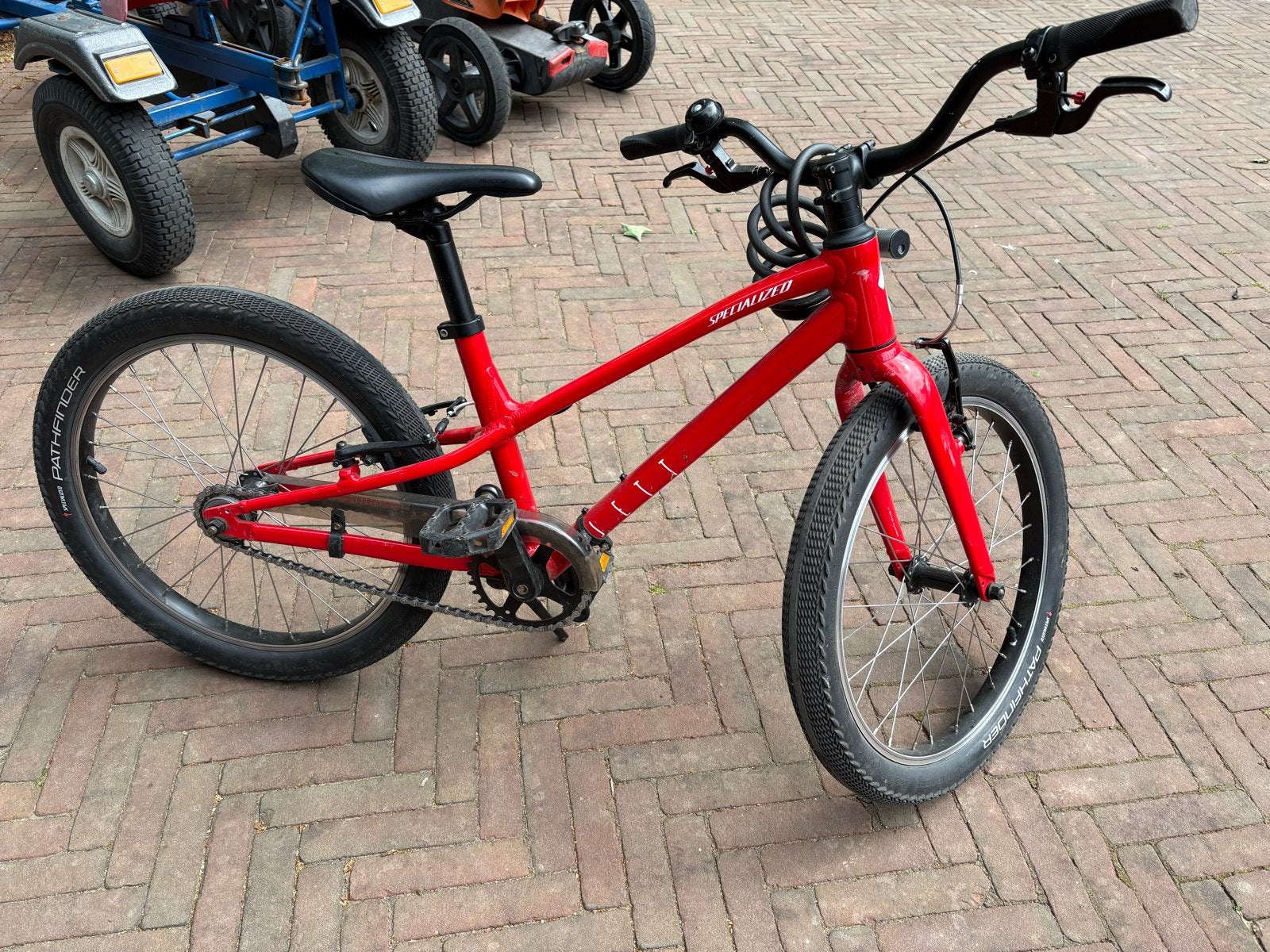 Specialized Jett 20 inch kinderfiets rood, Fietsen en Brommers, Fietsen | Kinderfietsjes, Ophalen, Gebruikt, Velgrem, 16 tot 20 inch