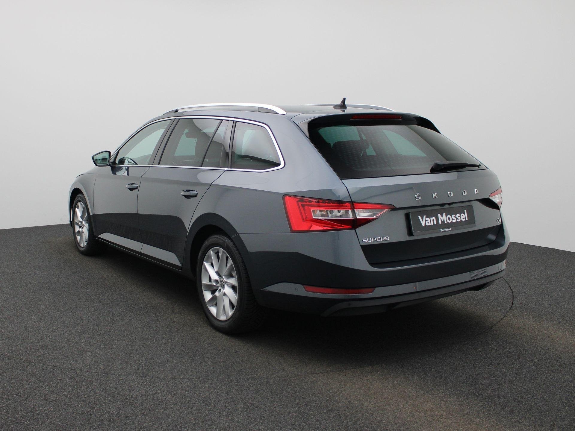 Skoda Superb 1.4 TSI iV Business Edition | NAVIGATIE | ACHTE, Auto's, Skoda, 12 maanden, Stof, Gebruikt, Automatische klimaatregeling