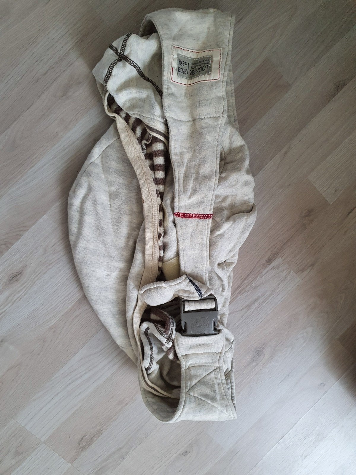 Lodger Draagzak/Draagdoek - Comfortabel en Veilig, Kinderen en Baby's, Babydragers en Draagdoeken, Buik of Rug, Ophalen of Verzenden