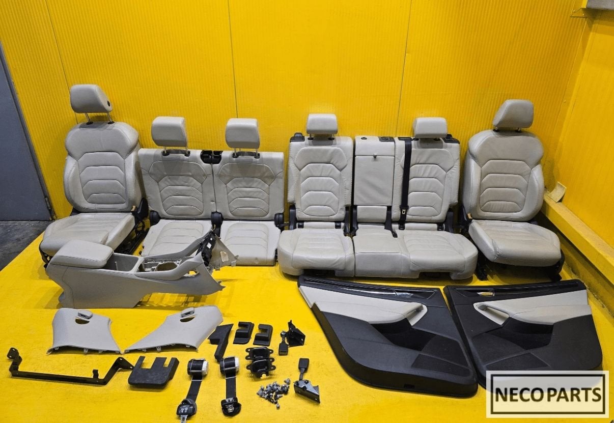 SKODA KODIAQ INTERIEUR SET STOELEN ORIGINEEL ALLES LEVERBAAR, Auto-onderdelen, Interieur en Bekleding, Gebruikt, -, -, Ophalen of Verzenden