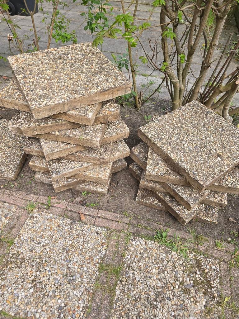Gratis tuintegels voor ongeveer 12 m², Gebruikt, Ophalen of Verzenden, 10 m² of meer, Beton