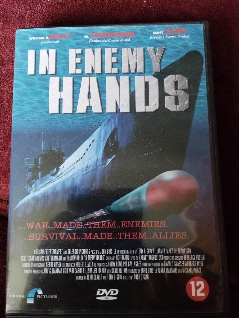 In enemy hands op dvd, Vanaf 12 jaar, Ophalen, Zo goed als nieuw, Oorlog