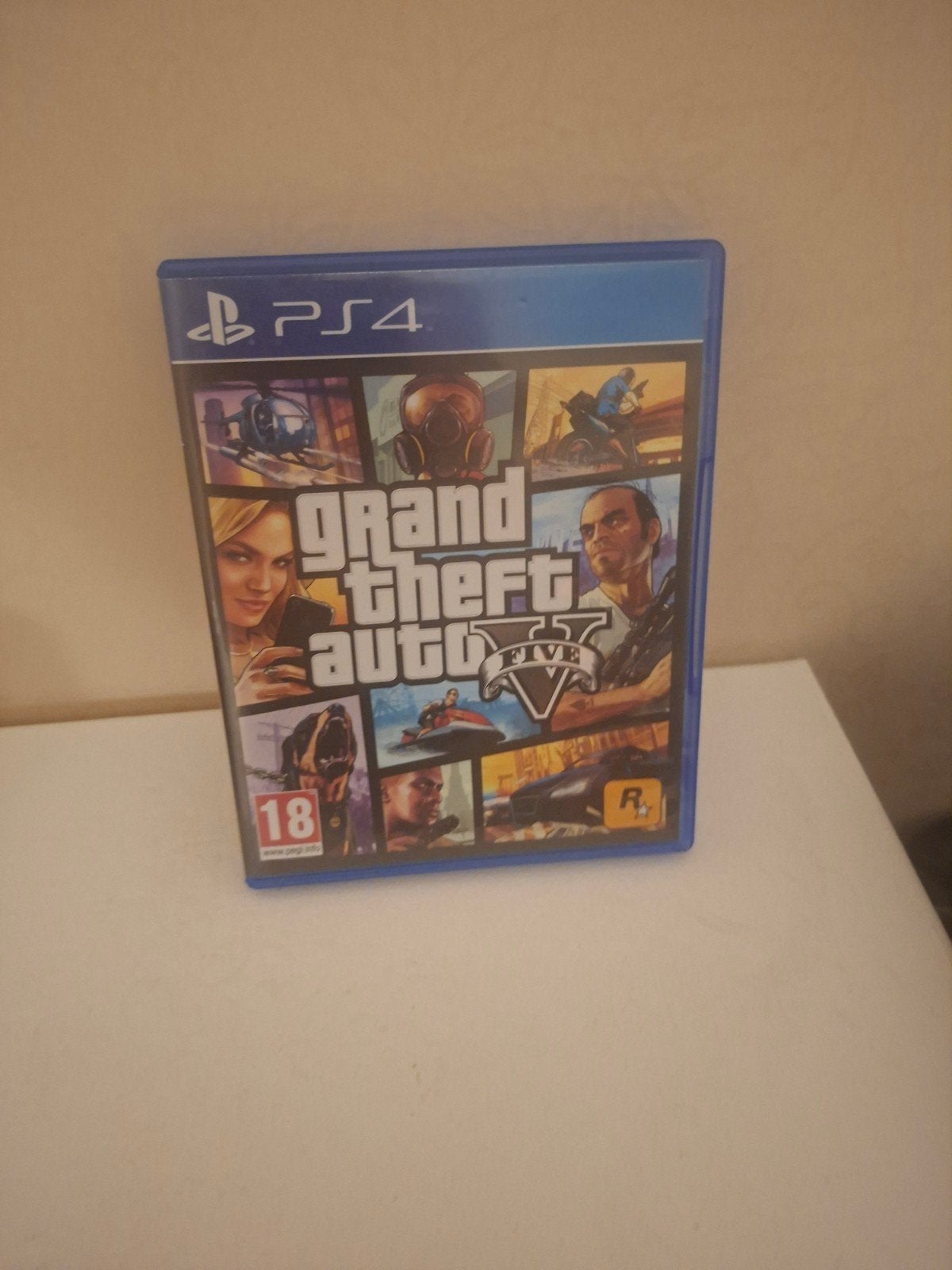 Grand Theft Auto V (GTA 5) PS4, Ophalen of Verzenden, Zo goed als nieuw