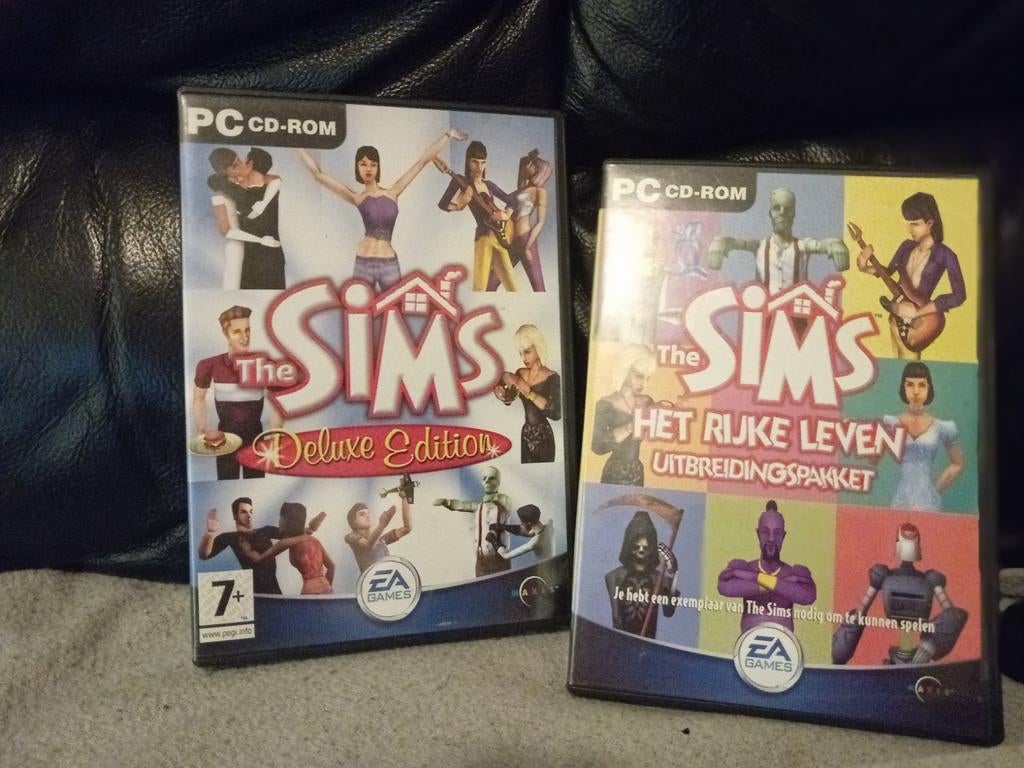 2 SPELLETJES VAN " THE SIMS " VOOR DE PC. €5 EURO PER STUK, Gebruikt, 1 speler, Ophalen of Verzenden, Vanaf 12 jaar