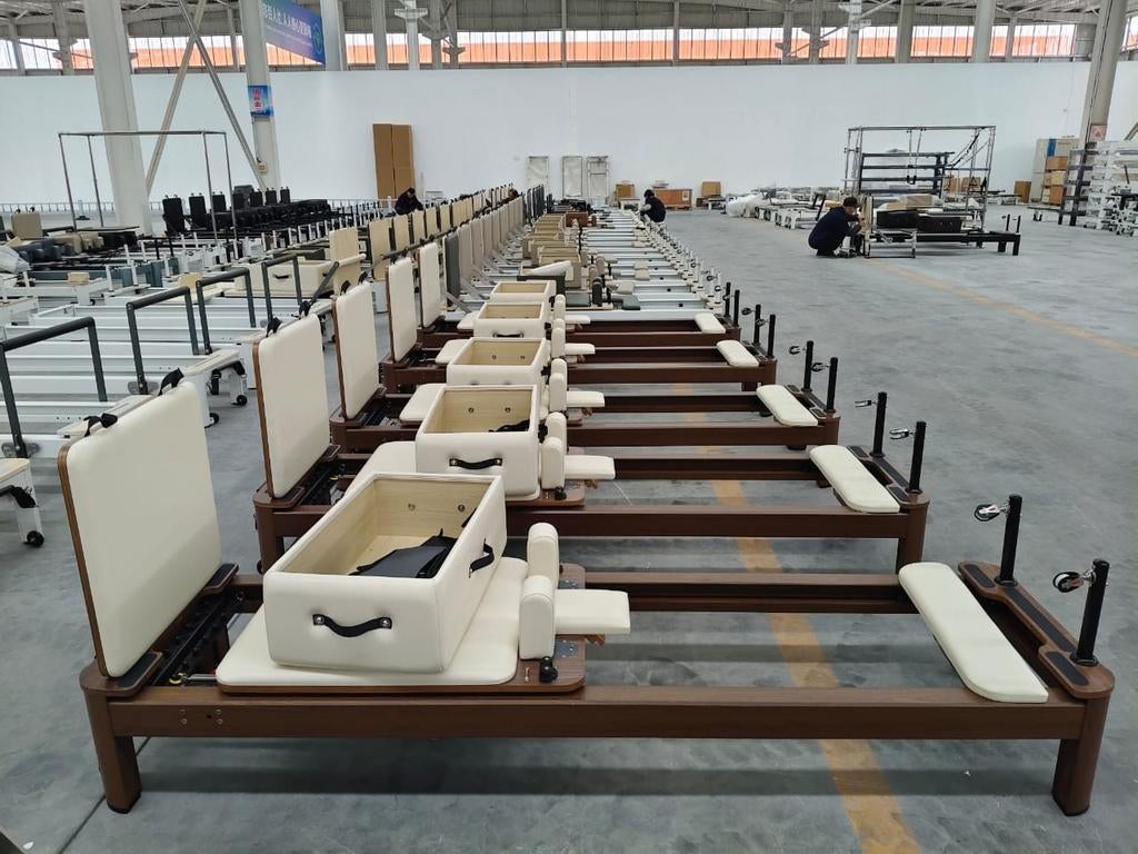Pilates reformer Aluminium met hout look studio kwaliteit, Ophalen