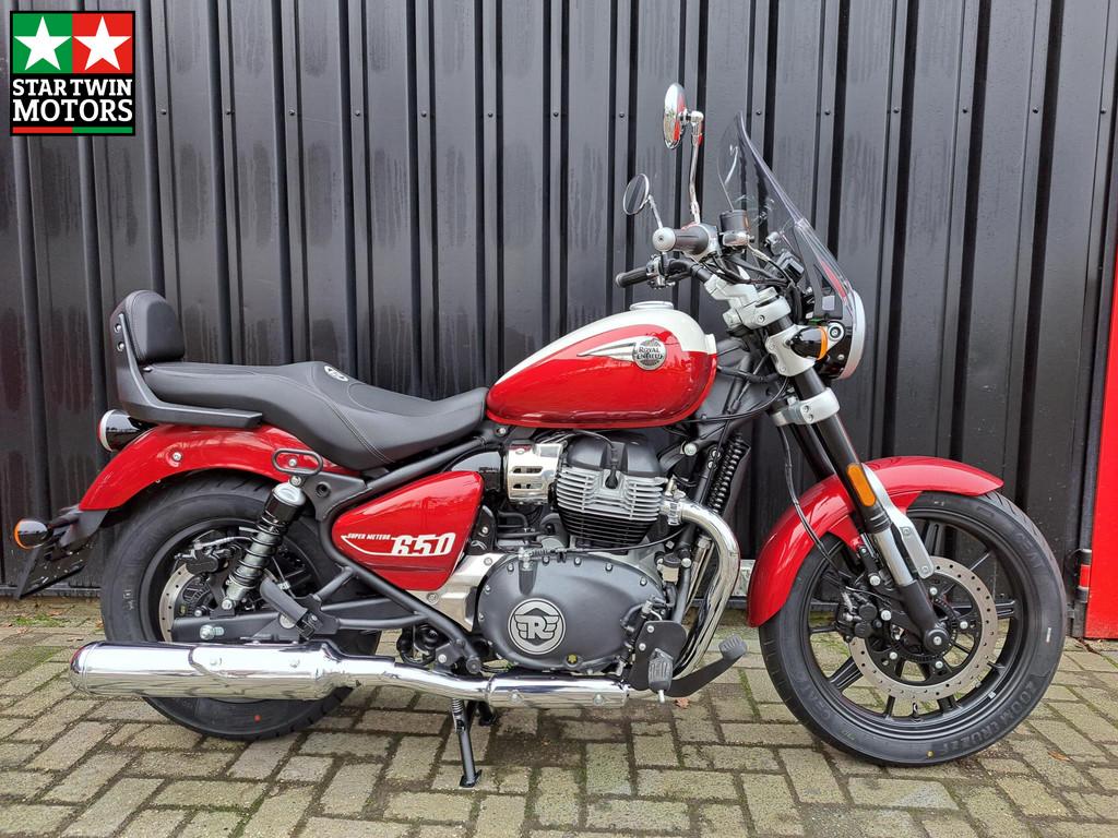 Royal Enfield Super Meteor 650 Tourer, LED Verlichting, 648 cc, Chopper, Bedrijf