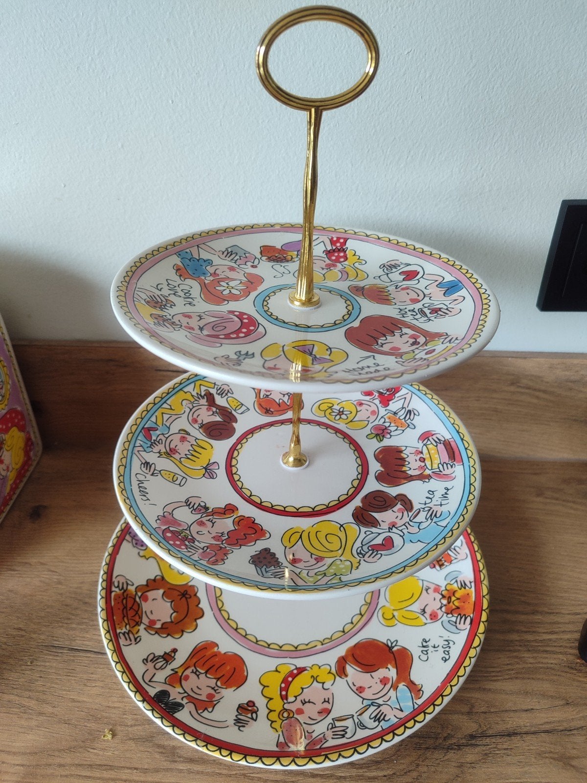 Leuke etagère Blond, Huis en Inrichting, Keuken | Servies, Ophalen, Gebruikt, Keramiek, Overige typen