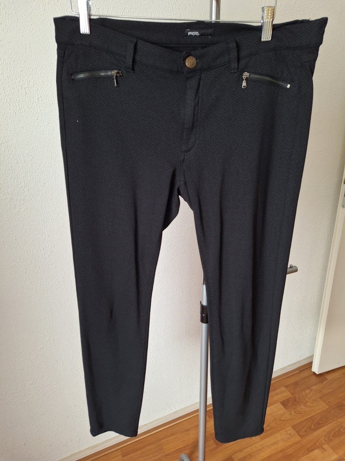 Leuke zwarte broek van Angels, Zwart, Maat 42/44 (L), Ophalen of Verzenden, Angels