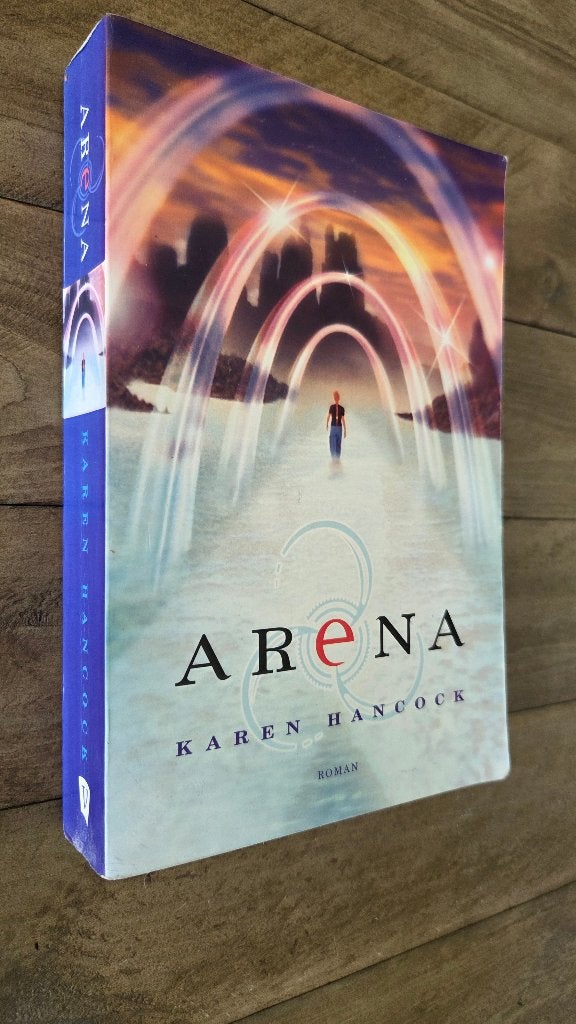 Arena - Karen Hancock (christelijke thriller), Boeken, Ophalen of Verzenden, Zo goed als nieuw