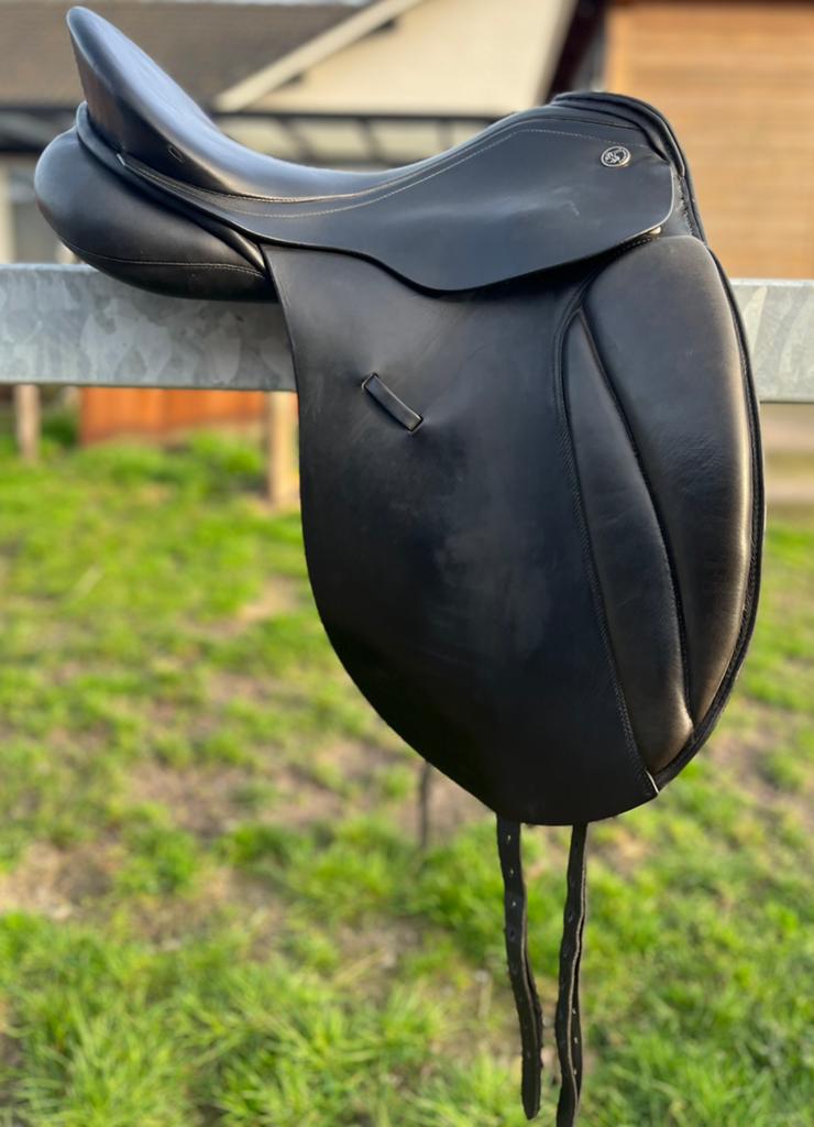 Kieffer dressuurzadel / Pessoa zadel, Ophalen, Gebruikt, Dressuur