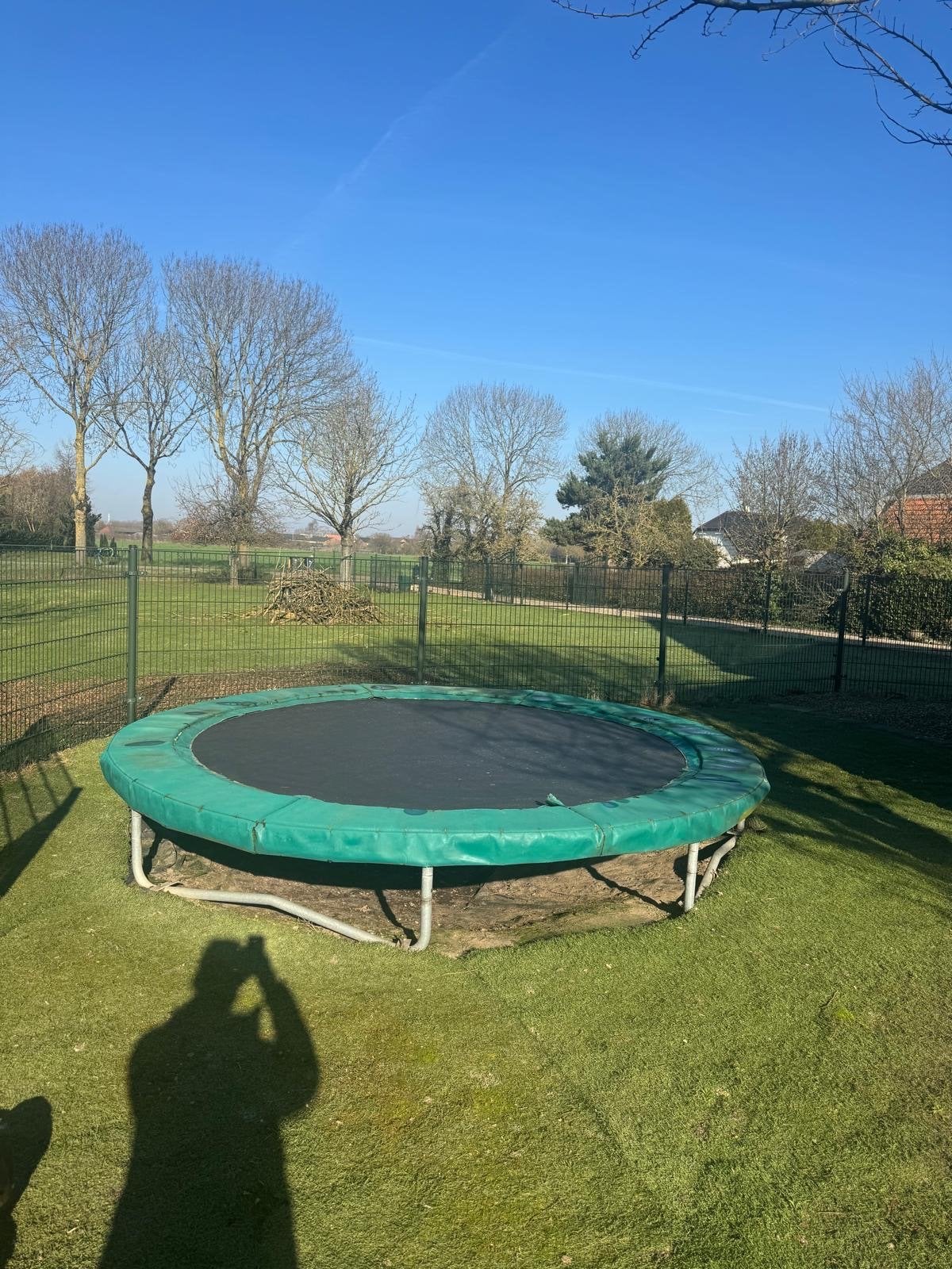 Grote ronde trampoline merk Elfy, Ophalen, Gebruikt