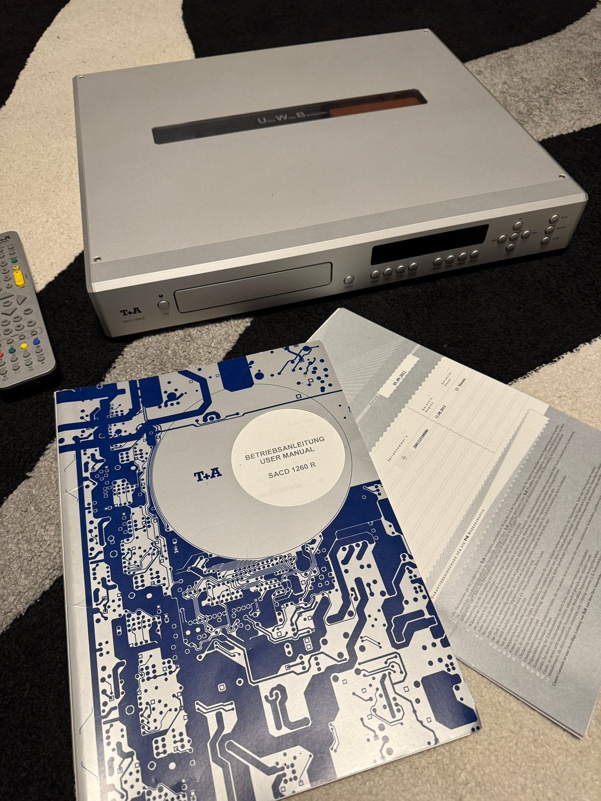 T+A SACD 1260 R - Highend CD Player - retail: 4000€, Audio, Tv en Foto, Cd-spelers, Ophalen of Verzenden, Zo goed als nieuw, Overige merken