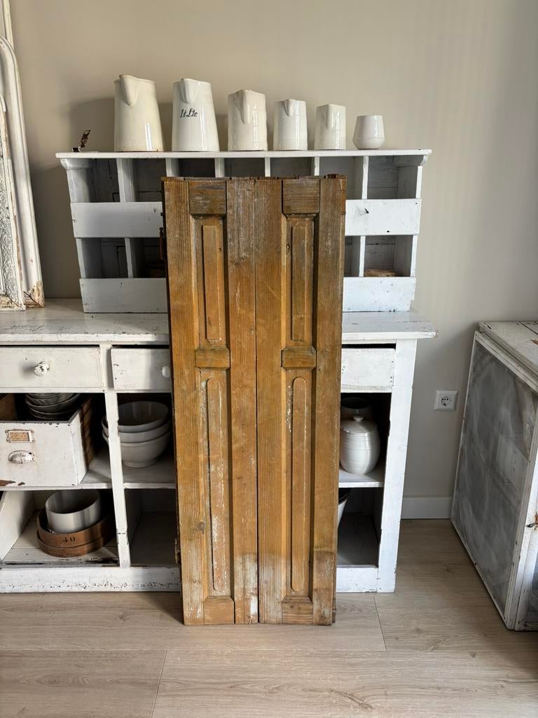 Setje oude brocante luiken, Ophalen
