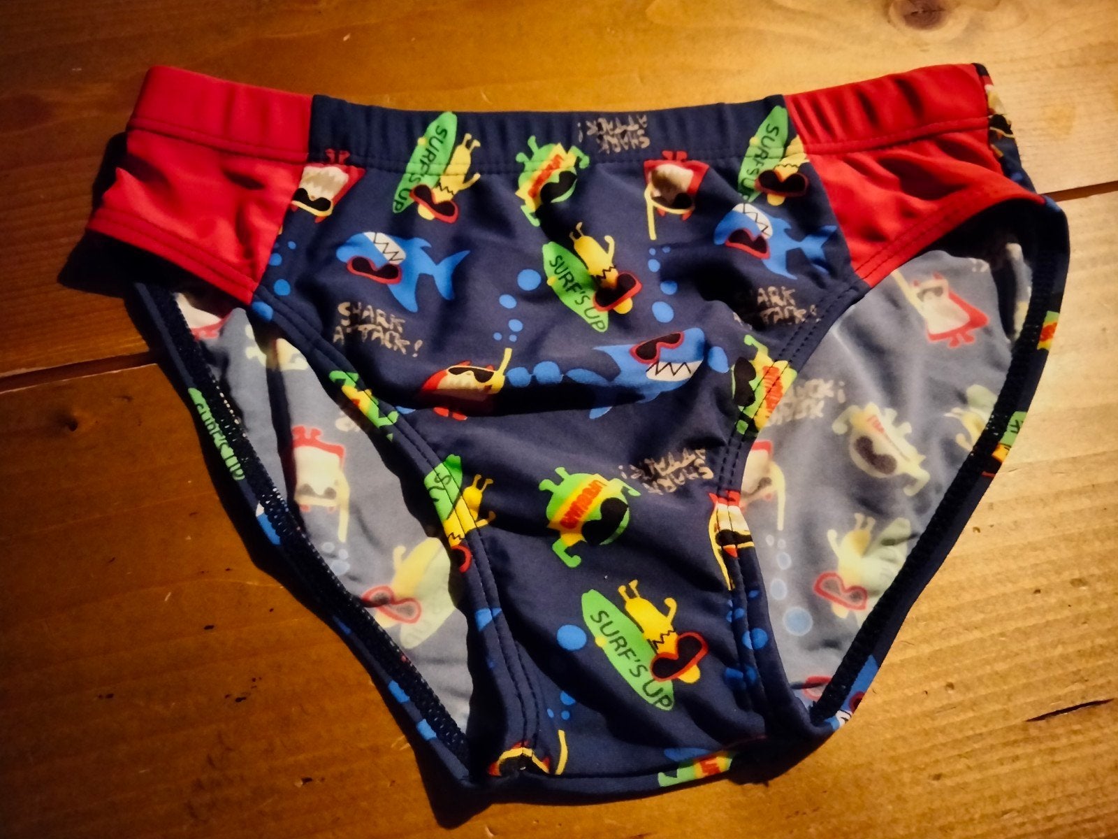 Nieuwe Molvy Zwembroek Maat 134 met Haaienprint, Nieuw, Overige maten, Ophalen of Verzenden, Molvy