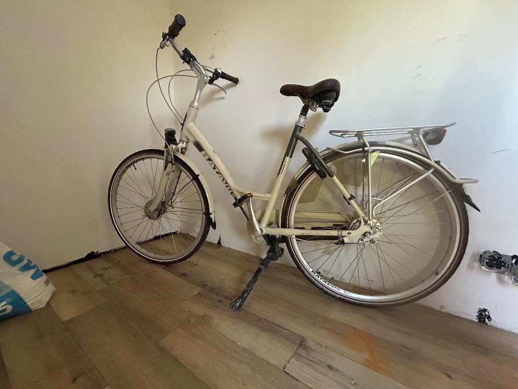Moederfiets met kinderzitje + meisjesfiets, Fietsen en Brommers, Fietsen | Dames | Moederfietsen, Ophalen, Gebruikt, Batavus, Versnellingen