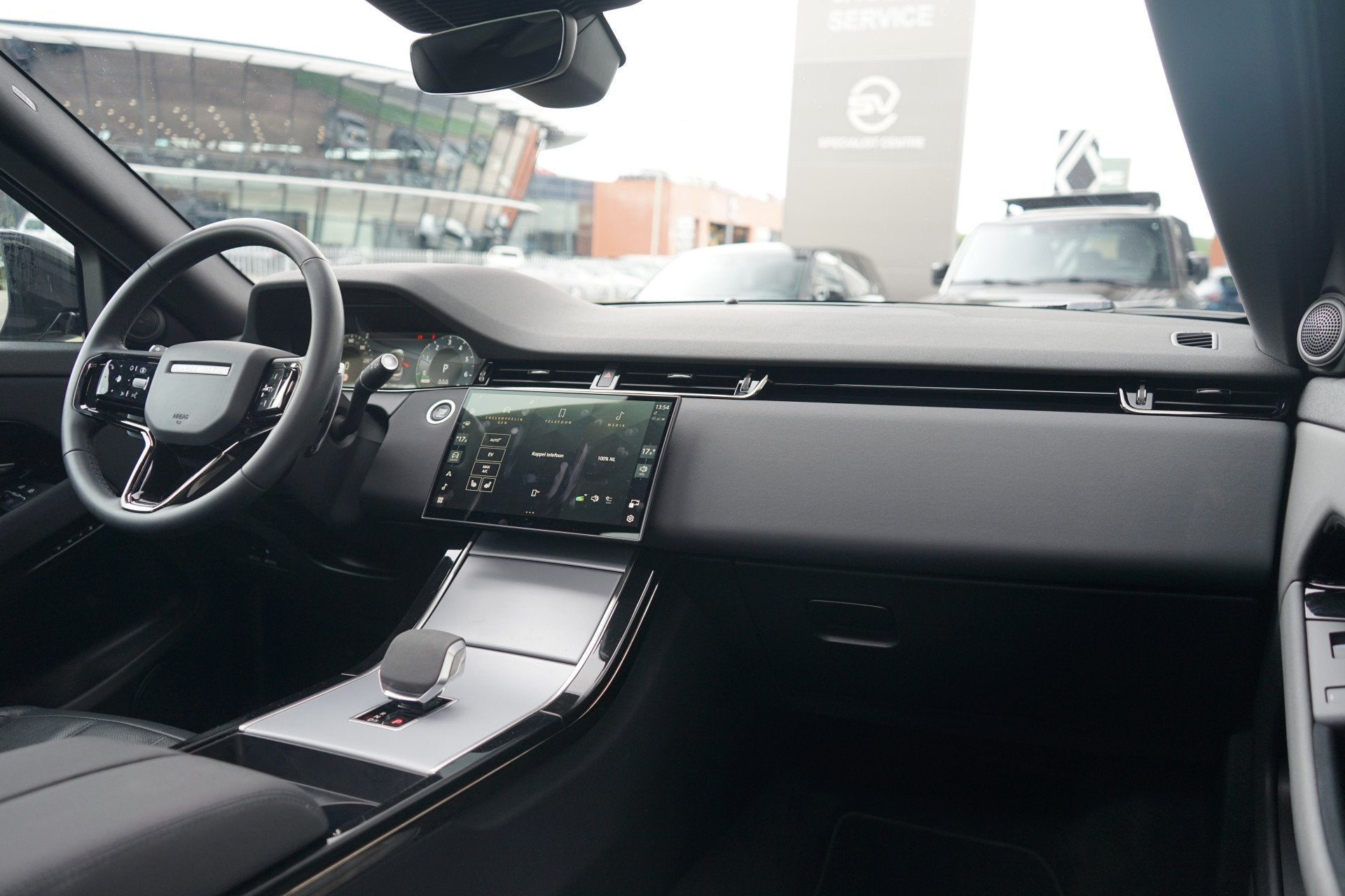 Land Rover Range Rover Evoque P300e PHEV AWD S | Schuif/Kant, Automaat, 12 maanden, Zwart, Vierwielaandrijving