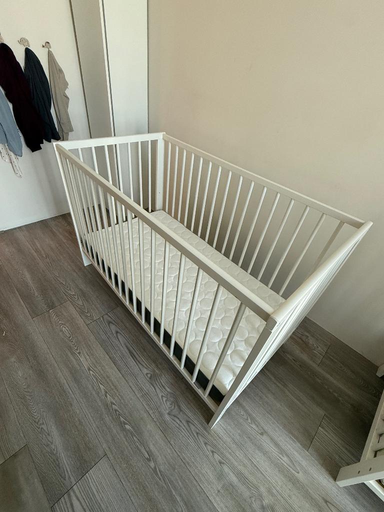 IKEA Gulliver ledikant / peuter bed wit incl. matras, Ophalen, Gebruikt, Ledikant
