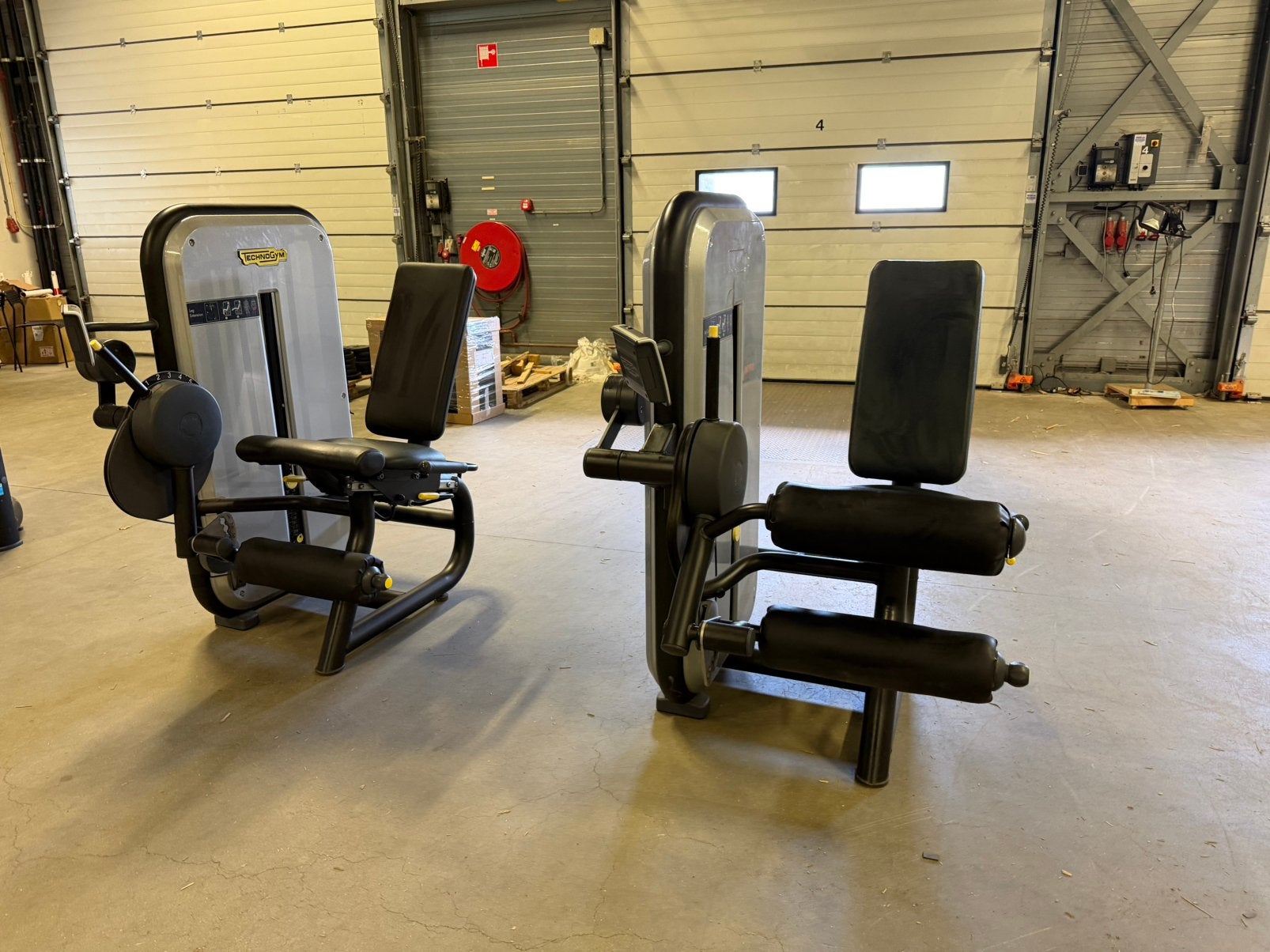 Technogym Leg Extension en Seat Leg Curl, Ophalen, Gebruikt, Benen, Overige typen