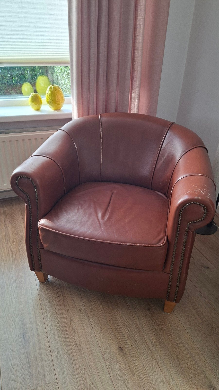 Vintage fauteuill imitatieleer, Huis en Inrichting, Ophalen, Gebruikt, 75 tot 100 cm, Minder dan 150 cm