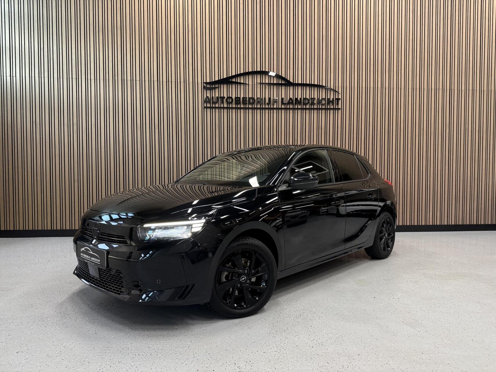 Opel Corsa 1.2 Turbo GS | Automaat | Camera | CarPlay, Stof, Gebruikt, 1199 cc, Bedrijf