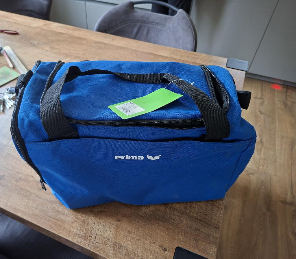 Diverse sporttassen junior maat S (prijs p/st), Sieraden, Tassen en Uiterlijk, Ophalen of Verzenden, Nieuw, Unisex kinderen