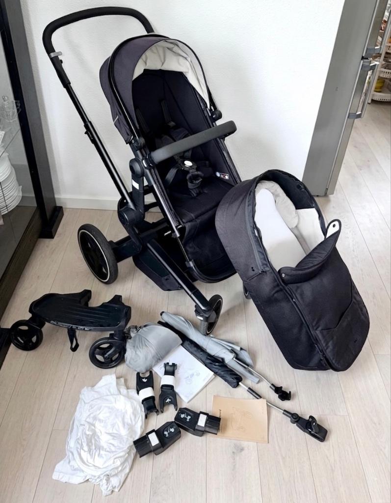 Joolz Day+ Kinderwagen 2-in-1 + Adapters + Meerijplankje, Zo goed als nieuw, Verstelbare duwstang, Ophalen, Kinderwagen