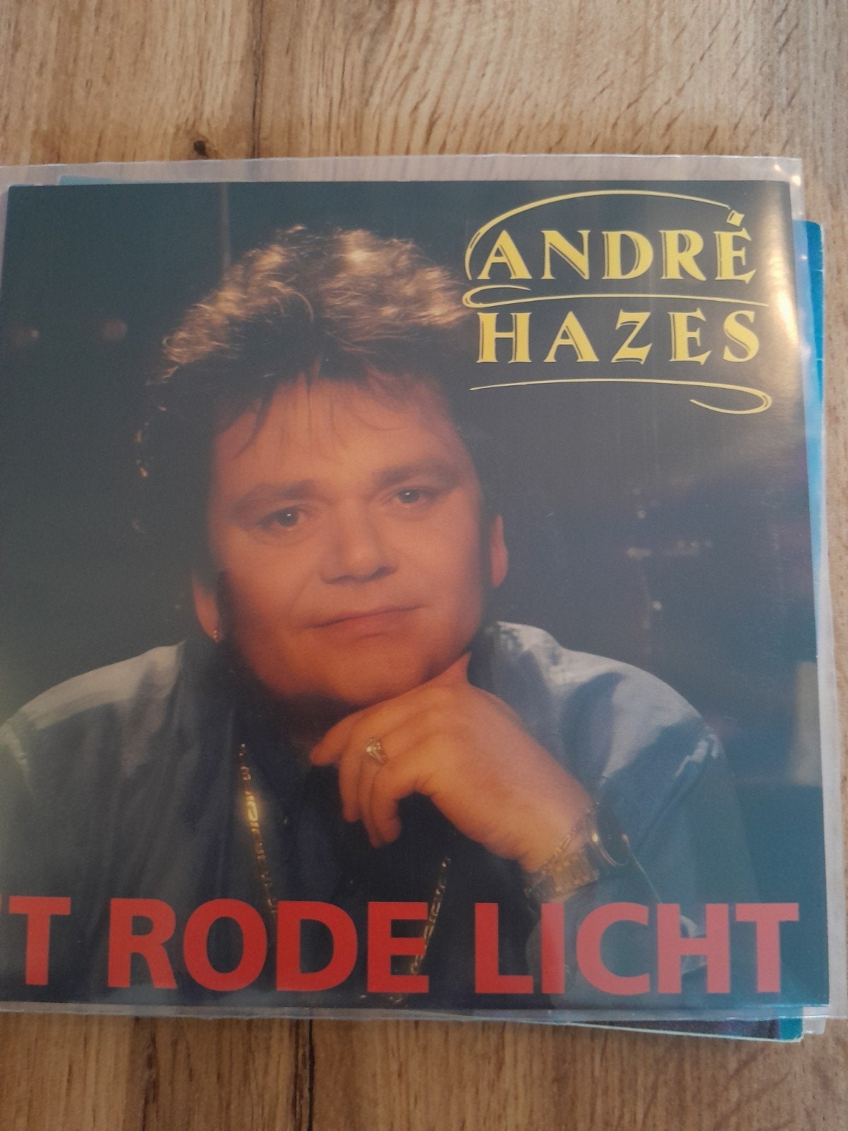 Andre hazes 7inch, t rode licht, Ophalen of Verzenden, Zo goed als nieuw, Nederlandstalig