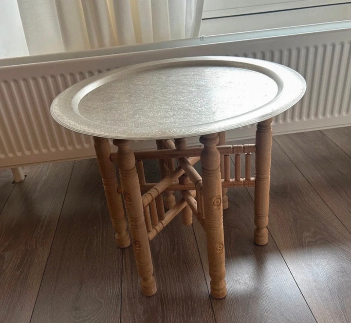 Bijzondere verzilverde dienbladtafel uit Egypte, Minder dan 45 cm, Minder dan 55 cm, Gebruikt, Rond