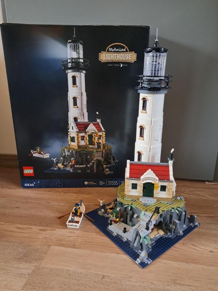 Lego Ideas Gemotoriseerde Vuurtoren Met Lichtjes 21335, Ophalen of Verzenden, Zo goed als nieuw