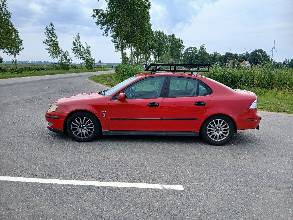 Saab 9-3 2.0 T Sport Sedan AUT 2004 Rood, Auto's, Saab, 1998 cc, Stof, 1440 kg, Beige