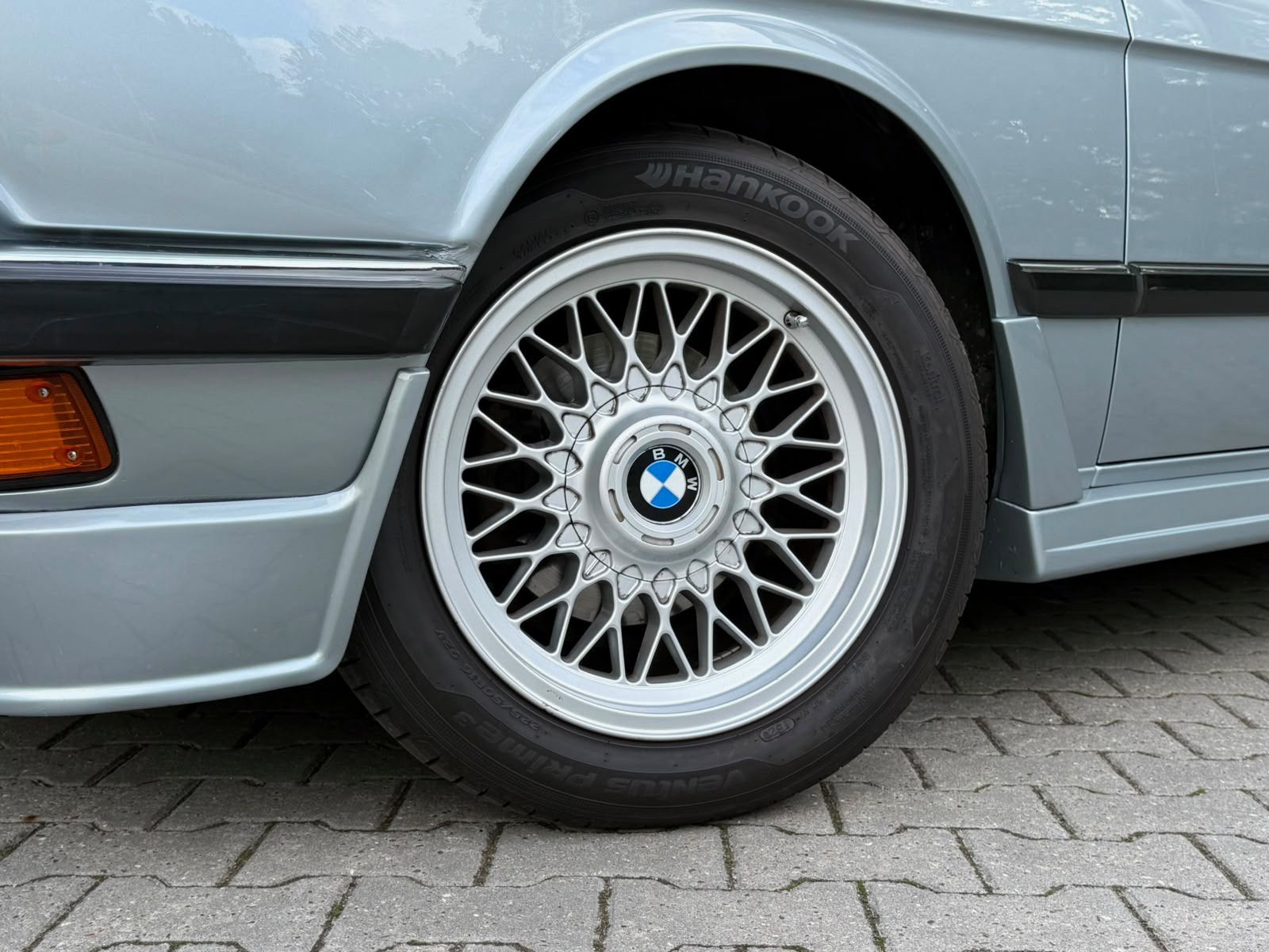 BMW 528i E28 Automaat – uitmuntende staat!, foto 2