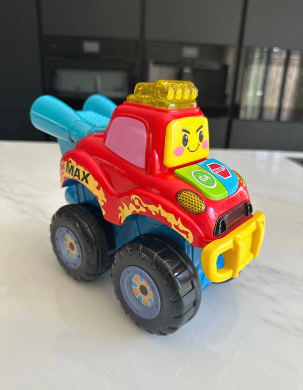 Vetech slimme monster truck, Ophalen, Gebruikt