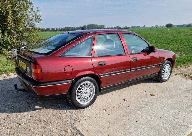 Opel Vectra 2.0 Diamond Gls 72.000km 2e eig. Org. NL, Voorwielaandrijving, Stof, Vectra, Origineel Nederlands