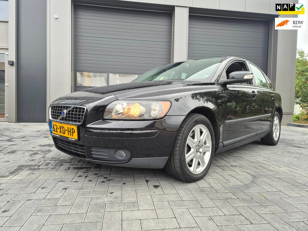 Volvo S40 2.4 Edition I Automaat! Airco!, Auto's, Volvo, Stof, Gebruikt, Zwart, 700 kg
