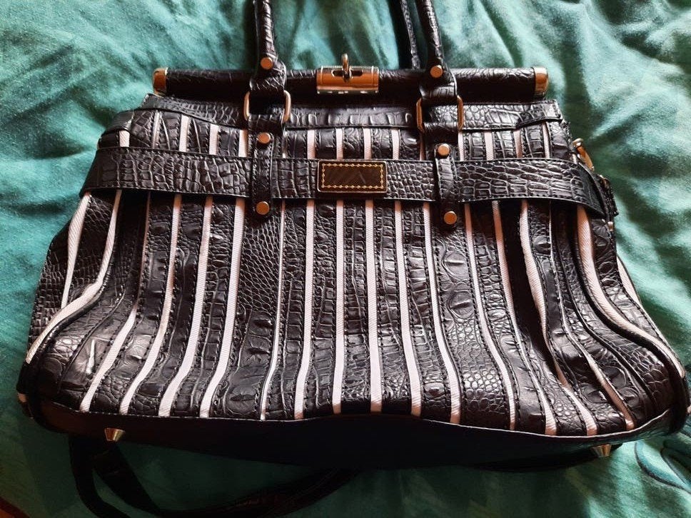 Handtas zwart met wit, Sieraden, Tassen en Uiterlijk, Tassen | Damestassen, Ophalen of Verzenden, Zo goed als nieuw, Zwart, Handtas