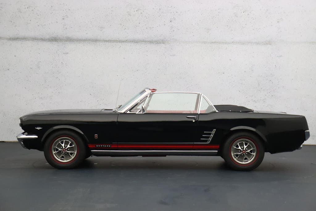 Ford Mustang Cabriolet V8 | Handgeschakeld | Perfect geresta, foto 6