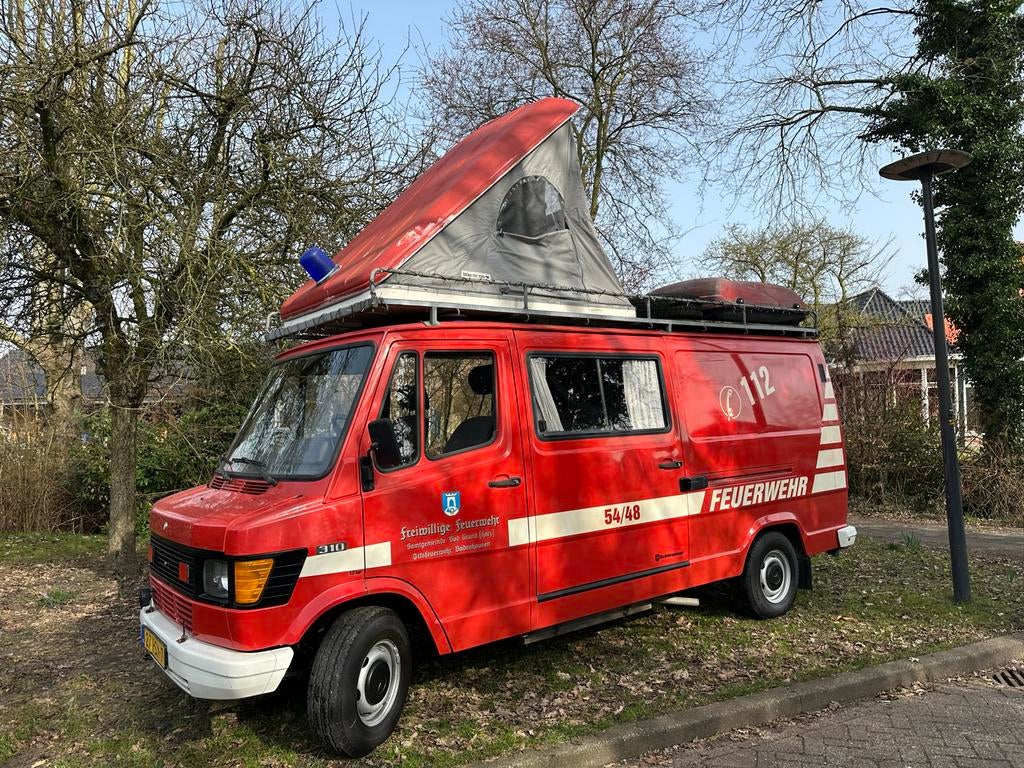 Oldtimer  Camperbus 1983 – Belastingvrij –, Caravans en Kamperen, Campers, Hefdak, Buscamper of Camperbus, Mercedes-Benz, Particulier